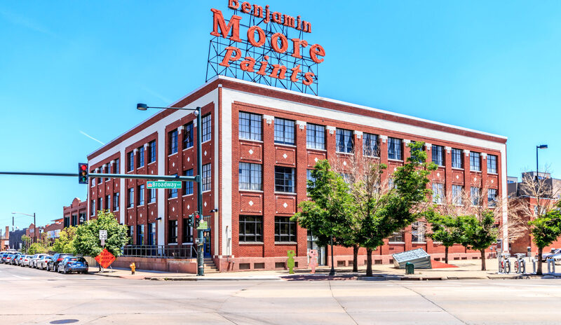 Історія бренду Benjamin Moore